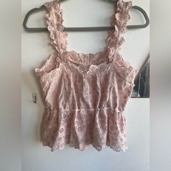 NWT UNSUBSCRIBED ROSE EYELET TANK - Picture 7 of 9